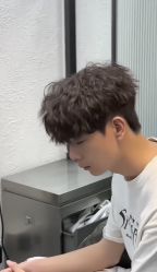 -尤司男士国潮理发馆