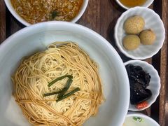 -蟹上黄·蟹黄面·江南糖水(人民广场店)