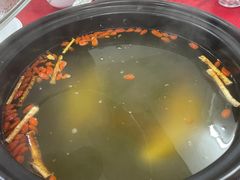 -花苑美食横琴生蚝火锅(拱北粤华路店)