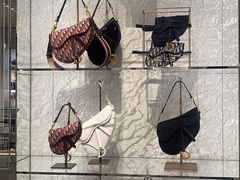 -DIOR迪奥(德基广场女装店)
