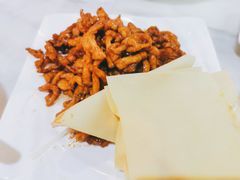 鱼香肉丝-京味小馆老北京炸酱面