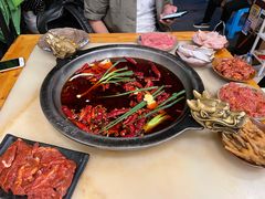-黄潇洒老火锅(九眼桥宏济巷店)