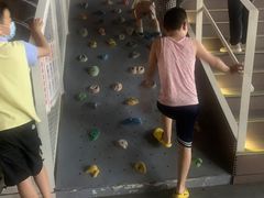 -资和信百货商场