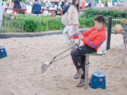 -季高兔窝窝亲子园(上海薰衣草公园店)