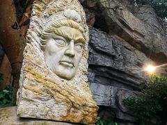 -海口观澜湖火山温泉谷