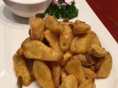 拔丝红薯-老街坊美食汇(玉兰大街店)