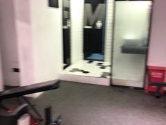 -汗水空间私教健身连锁(SM广场店)