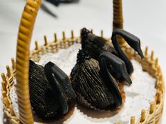 黑天鹅榴莲酥-新雅(丰盛里店)