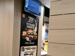 -麦当劳(乳山路店)