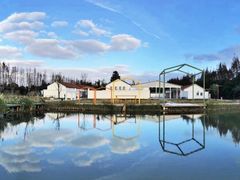 -前小桔亲子创意农场·草莓采摘·露营烧烤