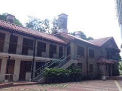 -香港大学