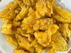 油炸南瓜花-雅和生态渔庄·宜城锅巴饭(龙灵山公园店)