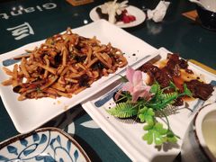 -南京金牛湖巨碗鱼头