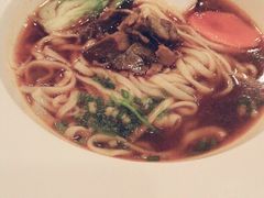 -康师傅私房牛肉面(马泉营奥莱店)