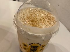 -喜茶(上海打浦桥日月光gelato lab+店)