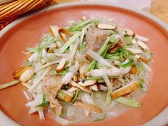 -侬佳蒸菜馆(听潮店)