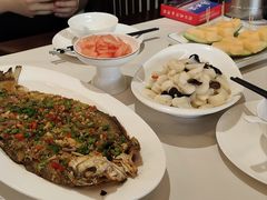 -洈水谣 · 地道荆州松滋菜(菱角湖公园店)