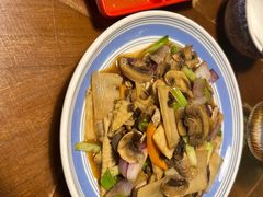 -雀舞云南菜(天津天河城购物中心店)