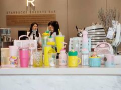 -星巴克臻选(深圳龙华红山天虹店)