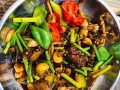 -江城燕子大排档(江汉路步行街店)