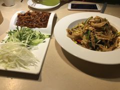 -顶顶香煎饼家常菜(金花南路店)