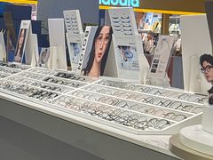 -镜客眼镜(浦江欢乐颂店)