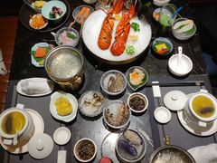 -半岛翡丽海鲜自助餐厅(观风亭店)