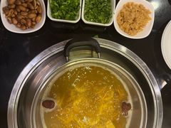 -丫丫汤膳打边炉(宏府408坊店)