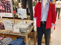 -优衣库(石家庄裕华万达广场店)