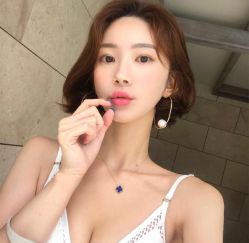-侨治发型