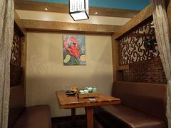 卡座-金穗园·砂锅粥.醉鸡煲火锅(长寿路店)