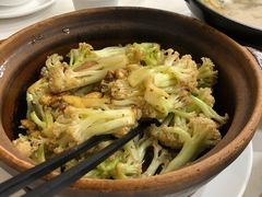 -品香菜馆(旗峰路中侨大厦店)