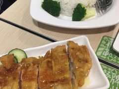 -佰搭果·广式茶餐厅(西华路店)