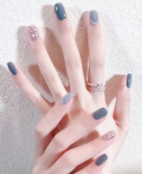 -阿噶西美甲美睫
