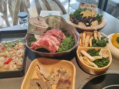 -楠小云·云南鲜菌·鲜牛自助火锅(九眼桥店)