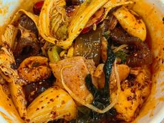 -小蛮椒麻辣烫·麻辣拌(青浦宝龙店)