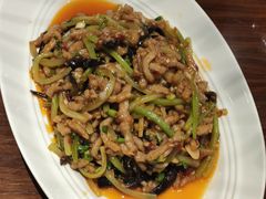 地道鱼香肉丝-眉州东坡·熊猫主题餐厅(枫蓝店)