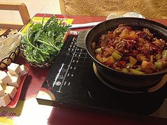 -重庆鸡公煲(三八山珍美食城店中店)