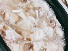-烹然四季椰子鸡火锅(团结湖总店)
