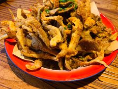 椒盐蘑菇-呱呱叫民俗风味主题餐厅(沣峪口店)