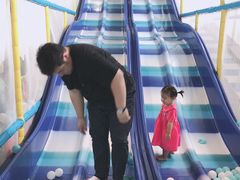 -蒙特利亲子乐园