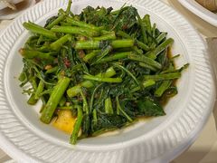 -纽顿熟食中心