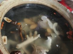 龙门胡须鸡-司马街鸡煲(西华路店)