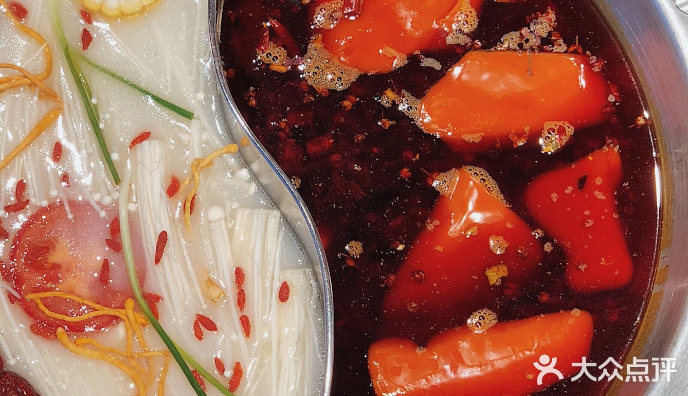 这是一家仅仅靠鸭肠，就让我一来再来的火锅店