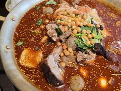 -张翻越·川渝冒菜·武汉黑鸭煲(城北万象城店)