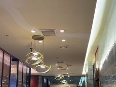 -忘情水鱼头·鲜鱼火锅(滨江中路店)