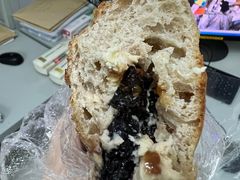-沁屋面包店(人民东路店)