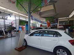 -上汽大众4S店(上海冠松店)