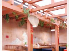 大堂-好灶头妈妈菜·千岛湖柴火鱼餐厅(桐庐店)