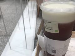 -奈雪的茶(湖滨银泰in77C区PRO店)